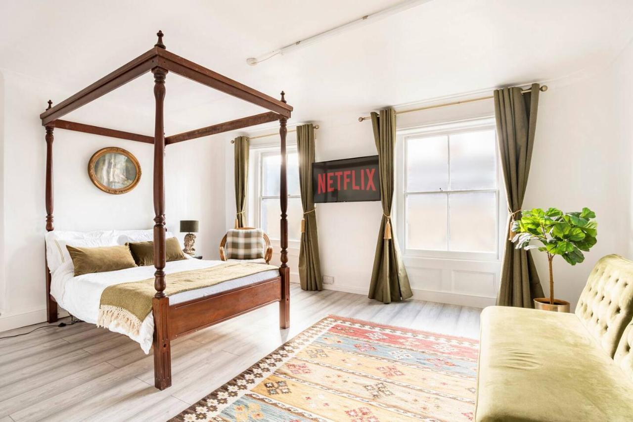 Victorian Style Apartment W/ Four-Poster Bed In Camden Town 런던 외부 사진